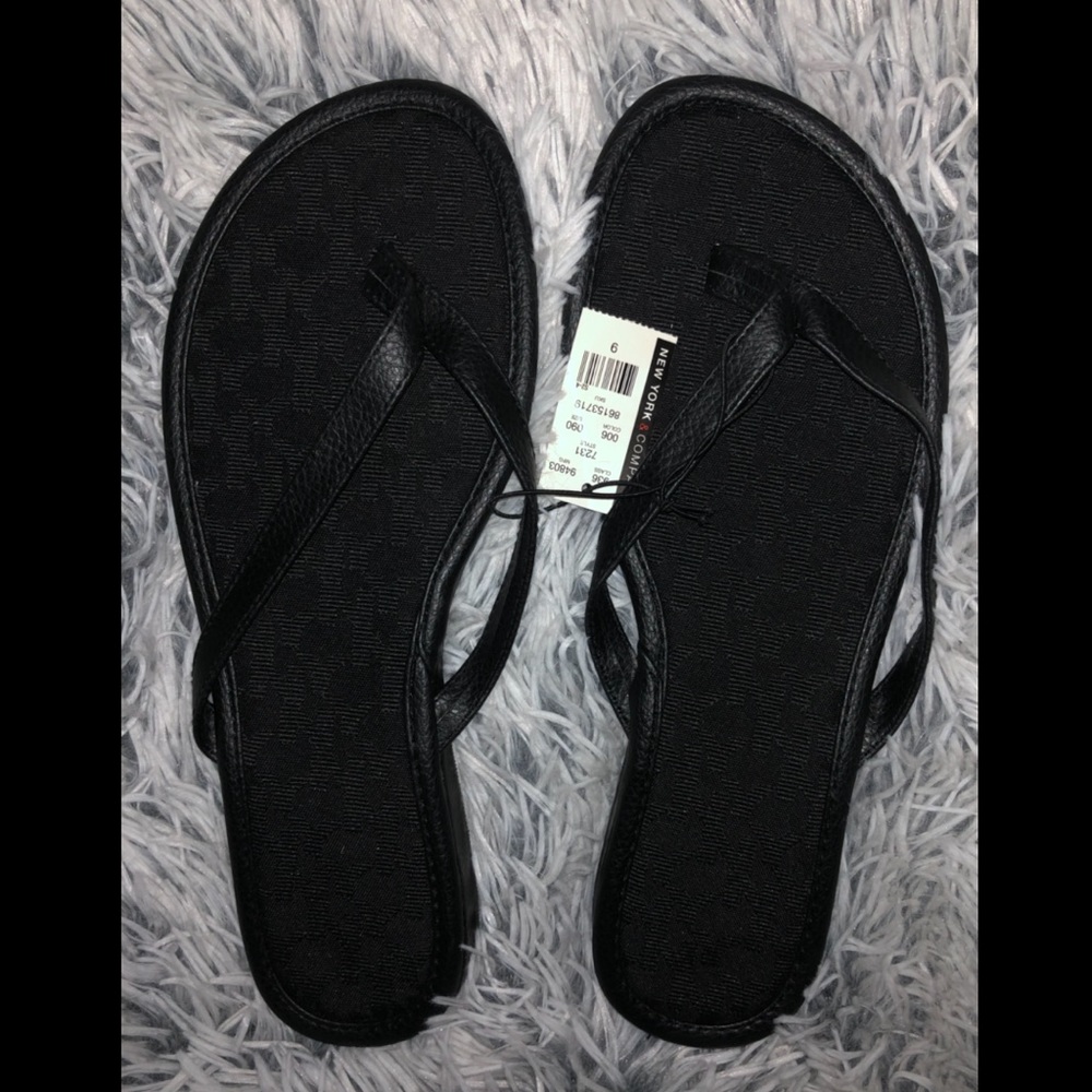 NEW New York & Co Sandals